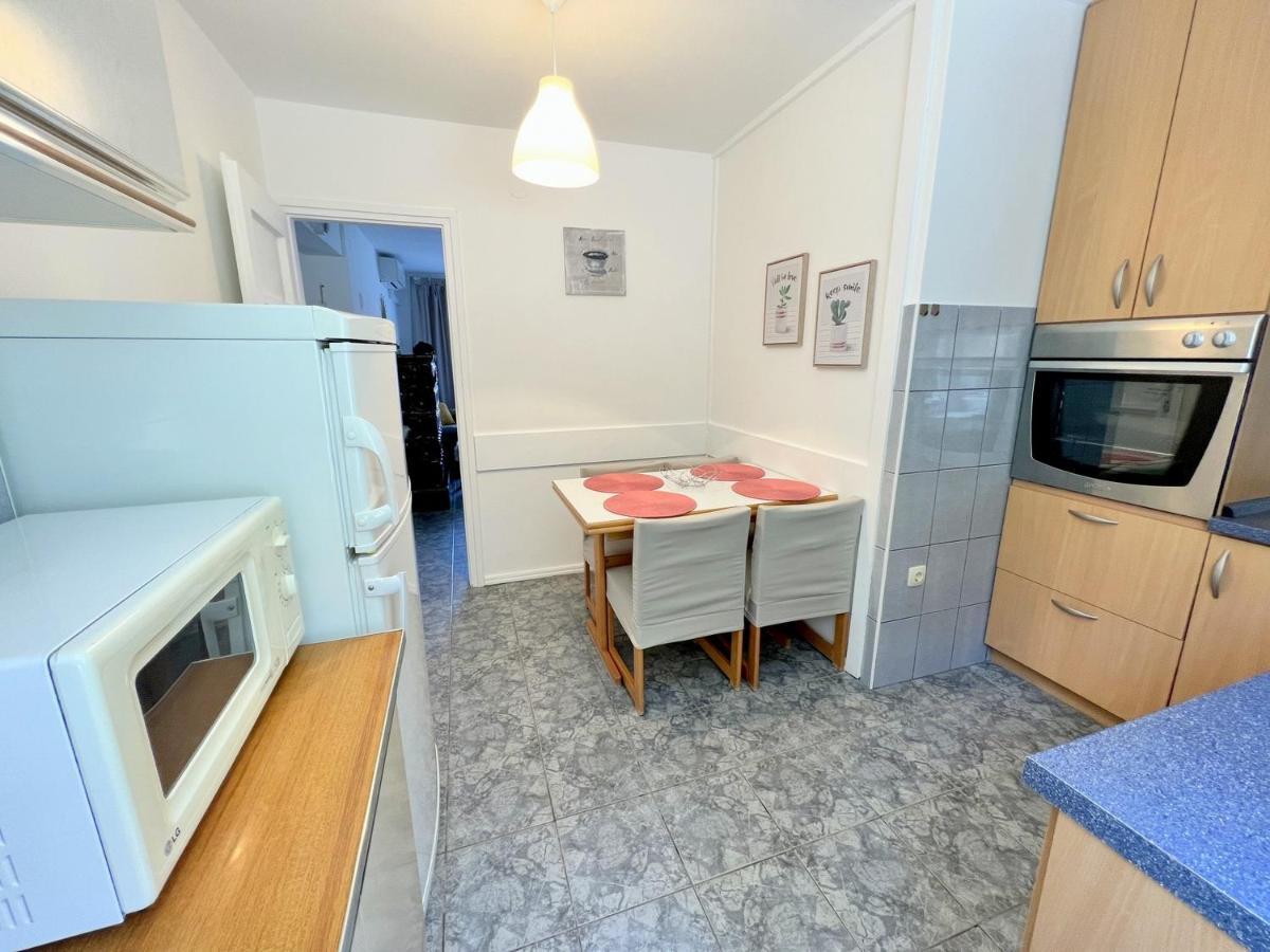 Rab City Apartment Greeny ラブ エクステリア 写真