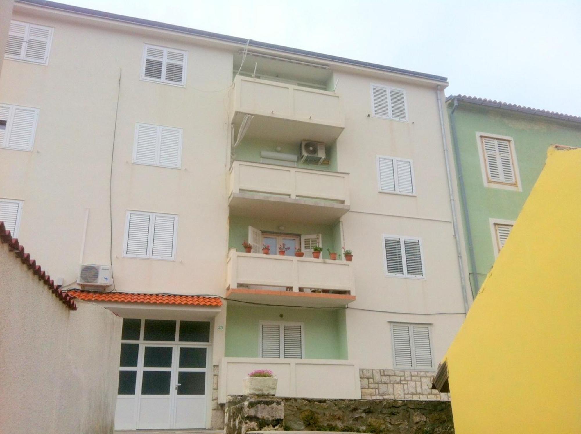 Rab City Apartment Greeny ラブ エクステリア 写真