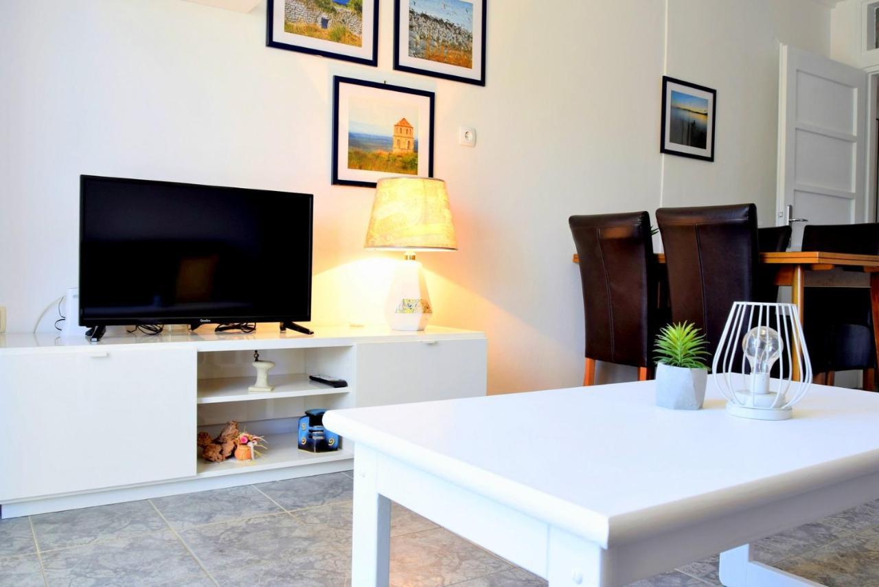 Rab City Apartment Greeny ラブ エクステリア 写真